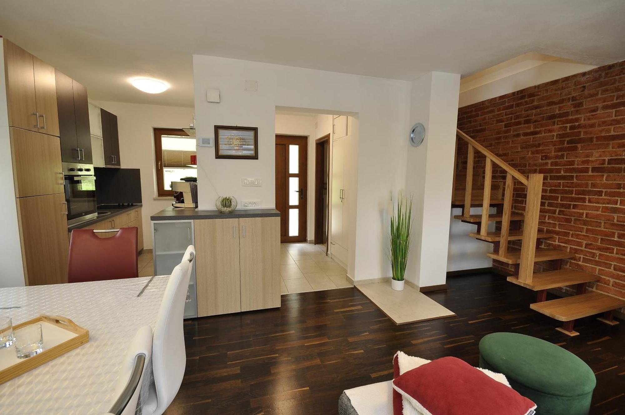 Holiday House Marija Villa Otocac Exterior photo